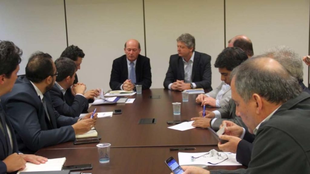 Bolivia negocia la venta de 300.000 toneladas anuales de urea con Mato Grosso do Sul y la venta de gas natural y GLP