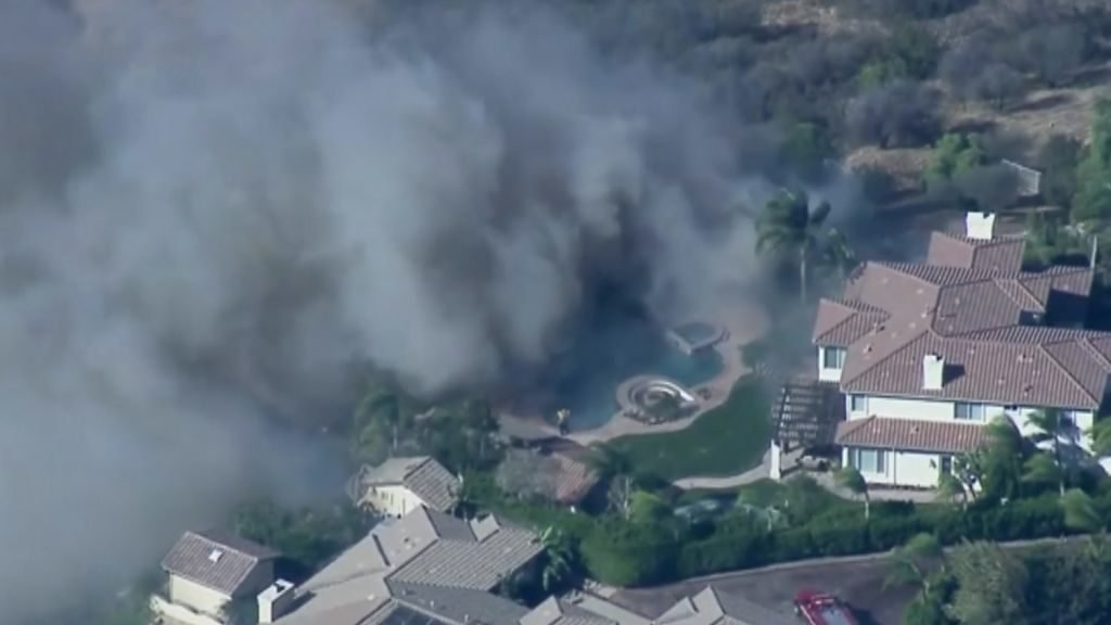 El incendio de Paradise, el más mortal de la historia de California con al menos 42 muertos y 200 desaparecidos