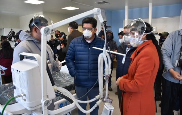 CBN entrega dos respiradores para terapia intensiva y 207 mil ítems de bioseguridad para combatir la COVID-19