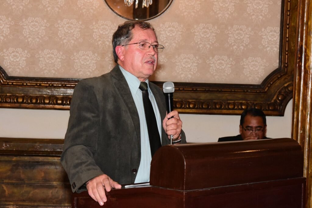 Experto endocrinólogo: “El estrés por la COVID ha aumentado el hipertiroidismo a más del 10%”