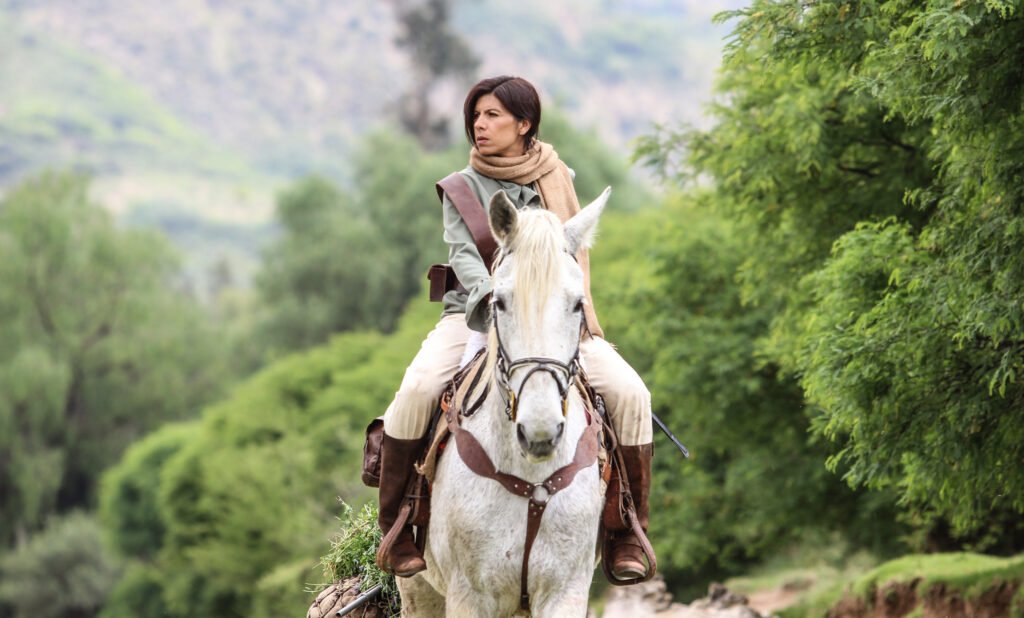 Celebran el Día de la Hermandad Argentino Boliviana con la exhibición en simultáneo del filme «Juana Azurduy»