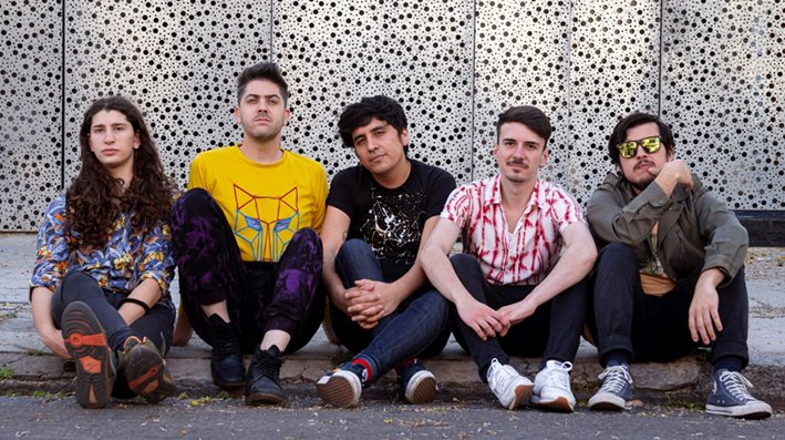 El proyecto argentino Impermeables presenta su nuevo single «Un Fuego»