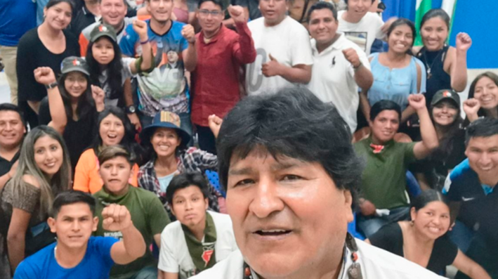 Tildan a Morales de dictador, lo acusan evitar renovación