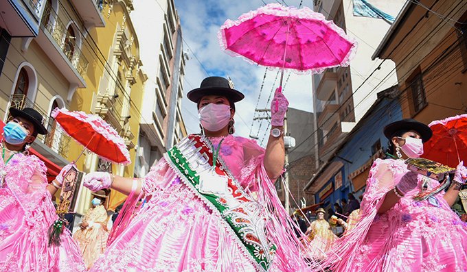 Preentrada del Gran Poder volvió a hacer vibrar las calles paceñas después de dos años