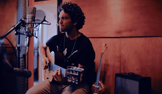 Soltero lanza su EP homónimo