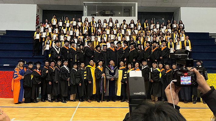 La UPB celebra a sus mejores estudiantes