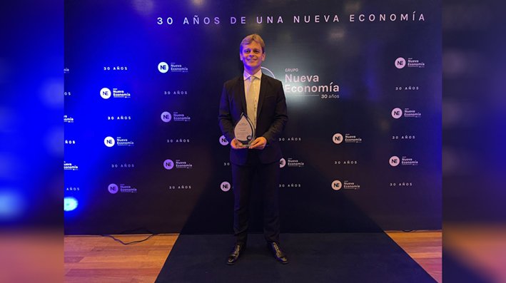Itacamba recibe reconocimiento por su liderazgo y por impulsar una nueva economía