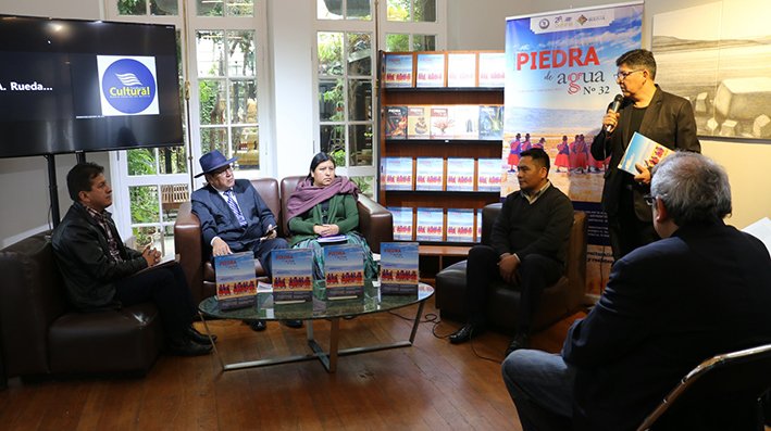 Investigadores dialogan sobre museos comunitarios, en presentación de la Revista Académica Piedra de Agua N°32