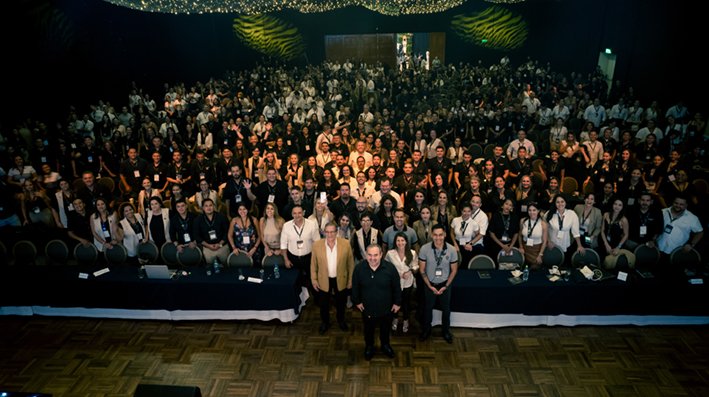 Century 21 se consolida como la red inmobiliaria líder de Bolivia y lo celebra en su convención nacional “Upgrade U”