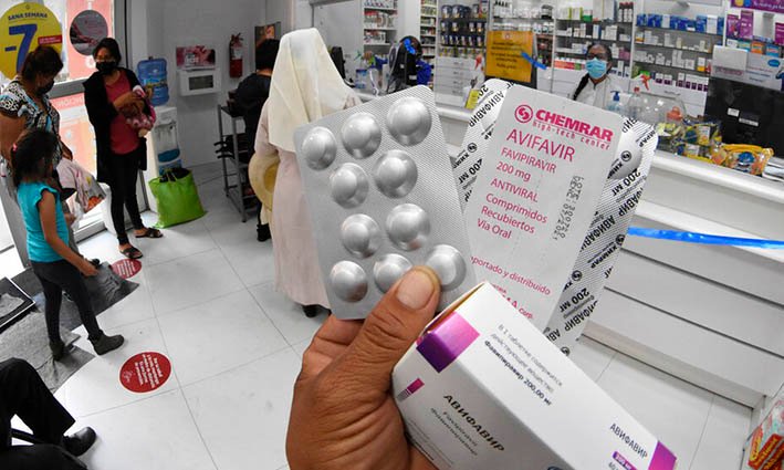 Farmacias en peligro por la falta de dólares y carburantes