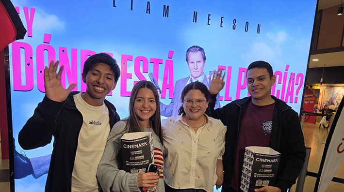 Un clásico reinventado: “¿Y dónde está el policía?” brilló en Cinemark