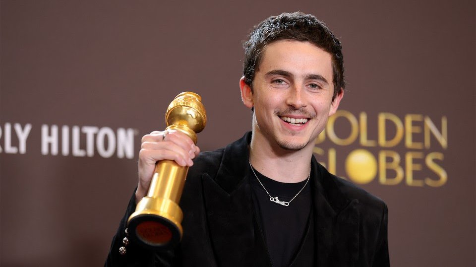 Timothée Chalamet gana el ‘Globo de Oro’ gracias a “Marty Supremo” y se consolida como una de las grandes estrellas de Hollywood