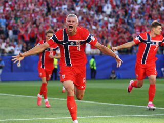Erling Haaland lidera a Noruega en busca de lograr un buen resultado en las Copas del Mundo.