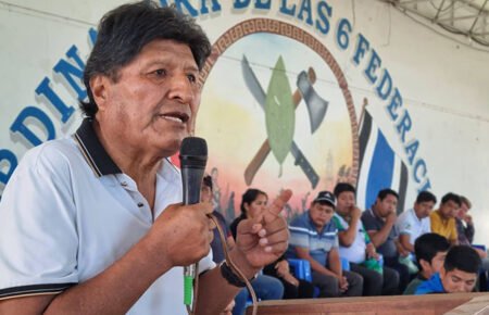 Evo Morales en un ampliado de las seis federaciones del Trópico de Cochabamba