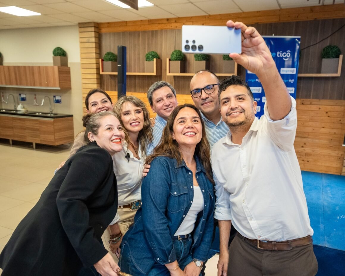 Go Tech Bootcamp: Tigo impulsa una nueva generación de desarrolladores de software en Bolivia