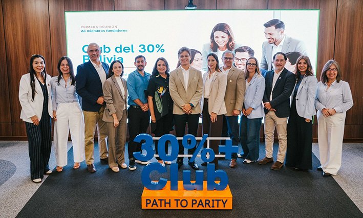 Imcruz – Inchcape Bolivia se suma al Club del 30%+ para impulsar una mayor participación de mujeres en la toma de decisiones empresariales