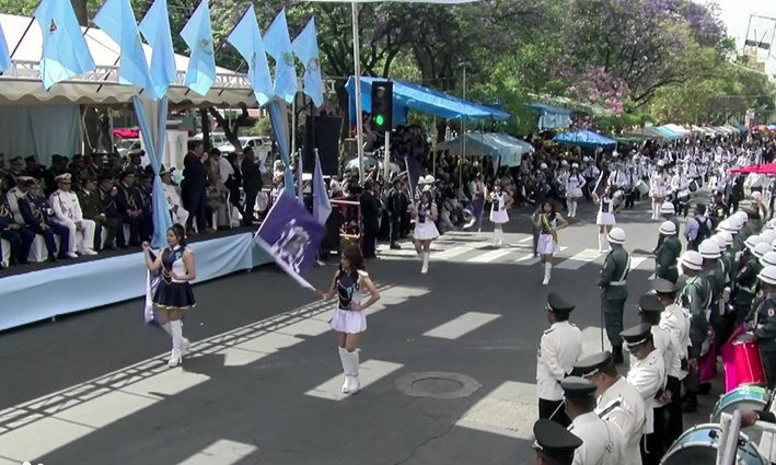 Cochabamba celebra 216 años de su gesta libertaria con una intensa agenda cívica y entregas de obras