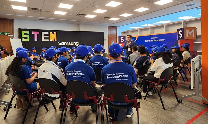 STEM como herramienta para transformar comunidades: más de 640 equipos participan en Solve for Tomorrow