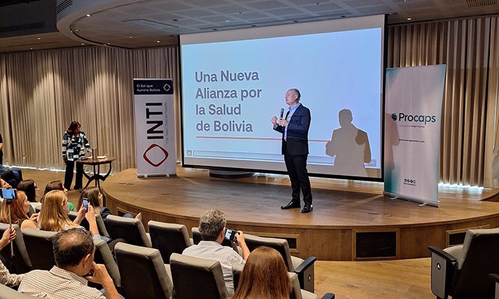 INTI y Procaps firman alianza estratégica para expandir el alcance de medicamentos en Bolivia